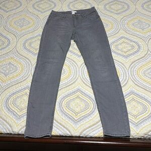 H&M gray mid-rise skinny jeans size 8